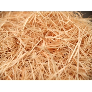 Dekoračná drevitá vlna / slama 1kg - výplň pre darčekové balíčky